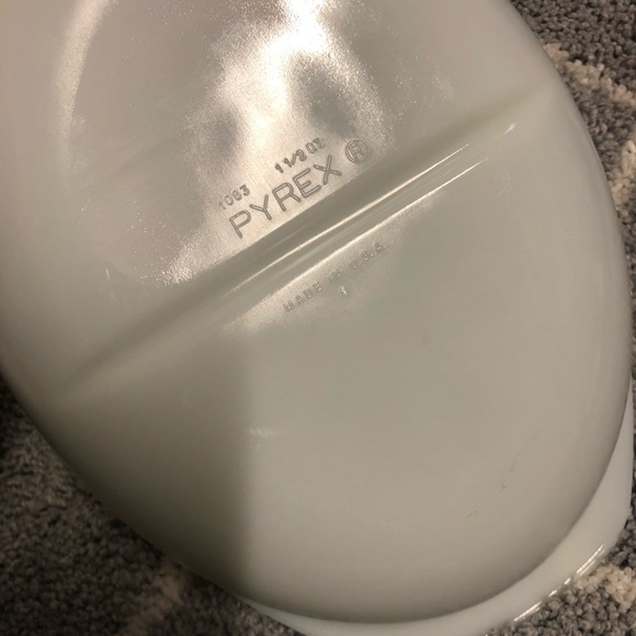 VINTAGE PYREX / opal divided 1063 serving dish - Picture 10 of 12